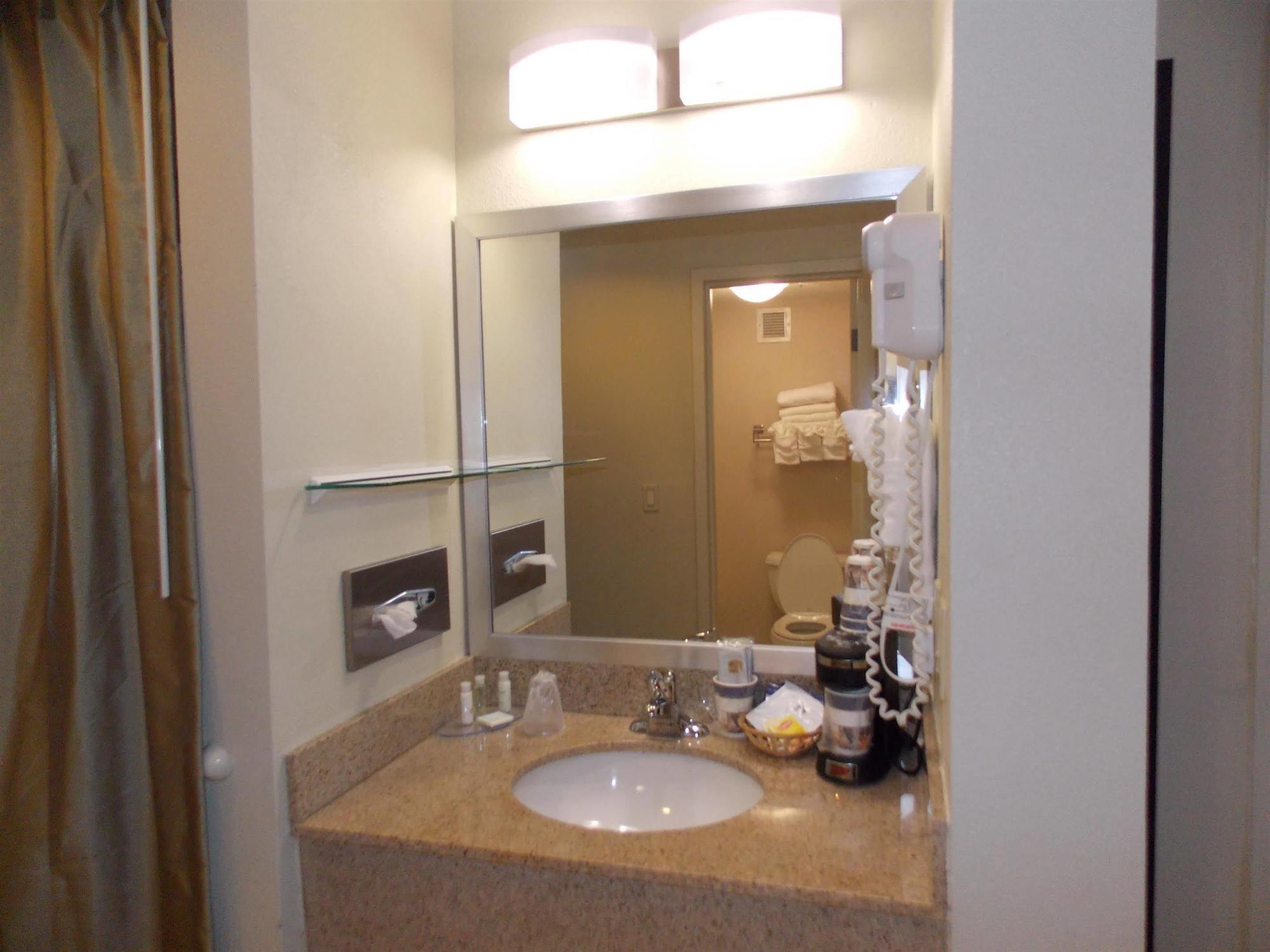 Best Western Springfield West Inn West Springfield Esterno foto