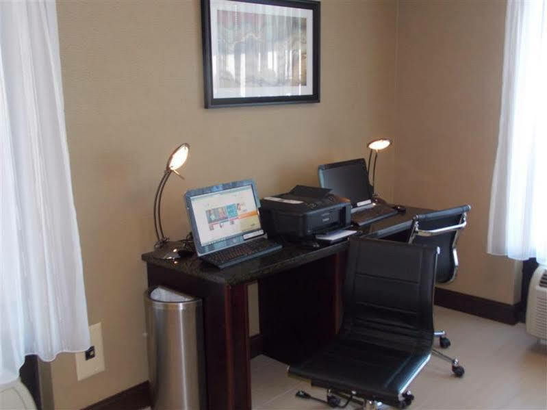 Best Western Springfield West Inn West Springfield Esterno foto