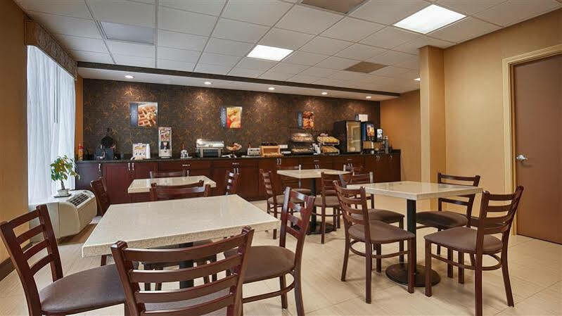 Best Western Springfield West Inn West Springfield Esterno foto
